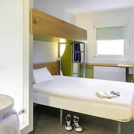 Ibis Budget Am Innenhafen Duisburg