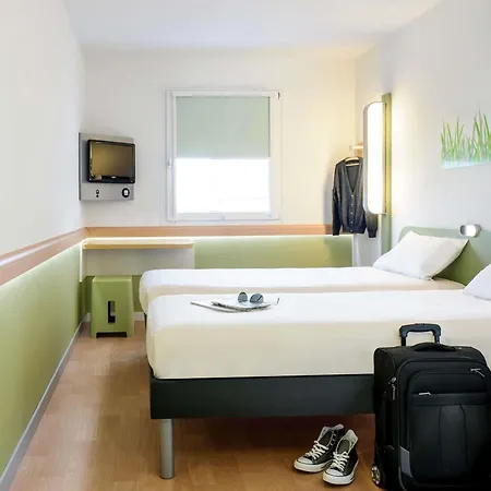 Ibis Budget Am Innenhafen Hotel Duisburgo