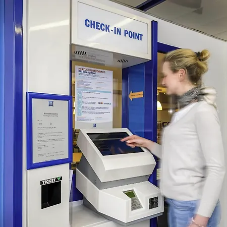 Ibis Budget Am Innenhafen Szálloda *