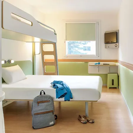 Ibis Budget Am Innenhafen *