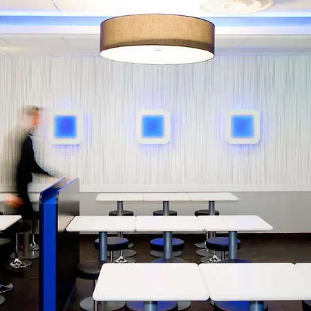Hotel Ibis Budget Am Innenhafen *
