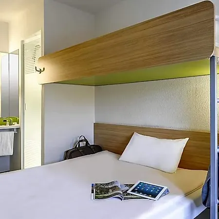 Ibis Budget Am Innenhafen Hotel *
