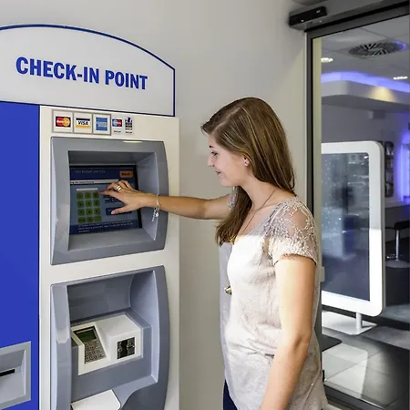 Ibis Budget Am Innenhafen Hotel Duisburgo